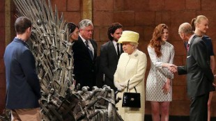 Queen Elizabeth gets close to the Iron Throne